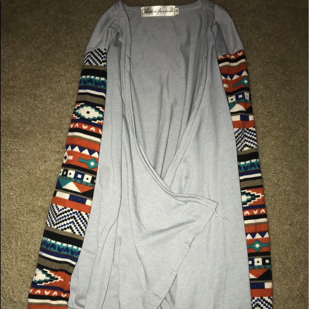 Small Arden Furtado Bohemian style sweater